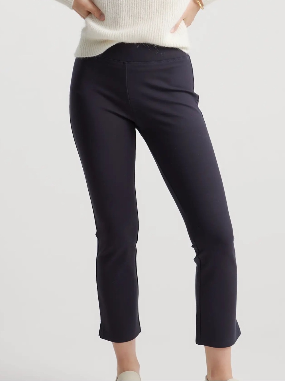 Quince Ultra-Stretch Ponte Kick Flare Navy Pullon Pants size L